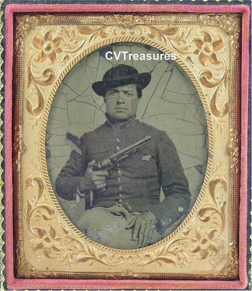 Civil War Tintype Historic Photo Union Soldier Revolver Gun 1860s