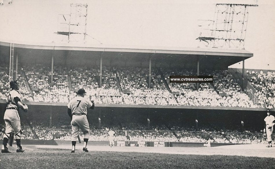 Mickey Mantle Original Vintage Baseball Press Photo